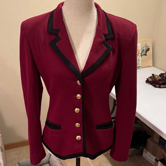 Casual Corner Maroon Blazer with Black Trim - Picture 6 of 6